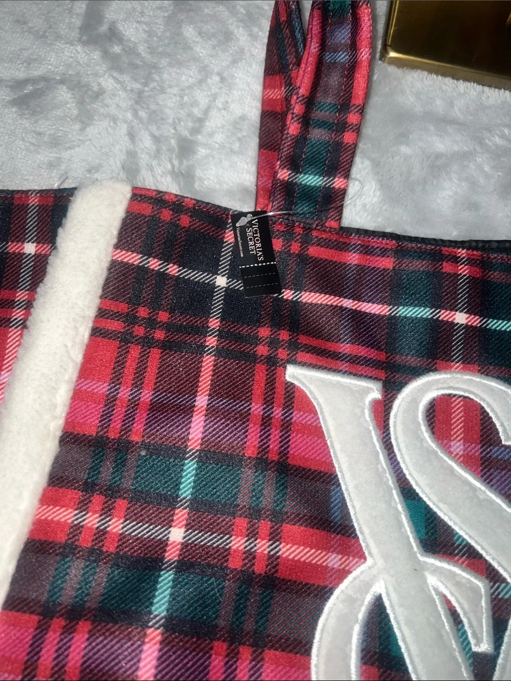 Victoria's Secret Limited Edition 2022 Holiday Fleece-Trim Plaid Tote Bag NWT